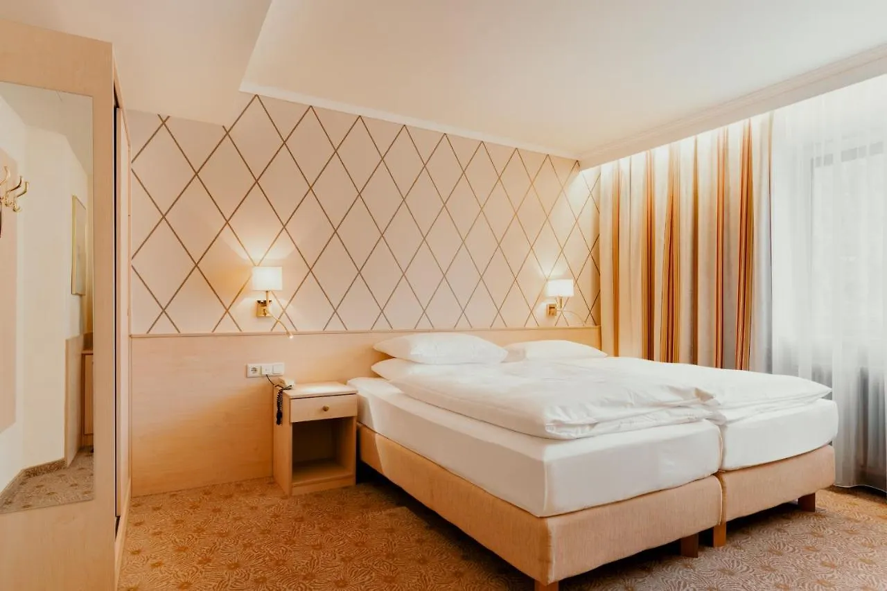 Hotel Scherer Salzburg 4*,